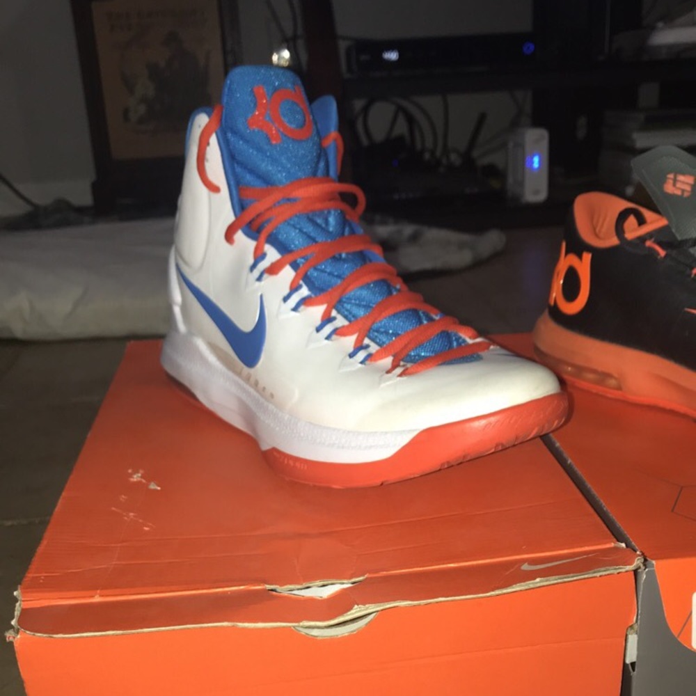 Men’s shoes